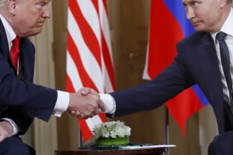 Ruské tankery na dvoch miestach súčasne: experti odhalili Putinovu tieňovú flotilu