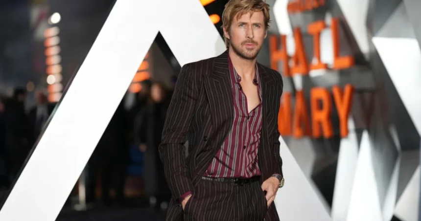 Ryan Gosling sa po 17 rokoch vrátil k projektu Dead Man’s Bones