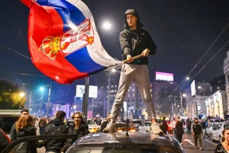 Šampión prispel k pádu stálice, ktorej nepomohli Putin ani Fico