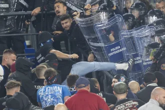 Slovan dostal tvrdý úder! Potrestali ho za výtržnosti fanúšikov v Ríme