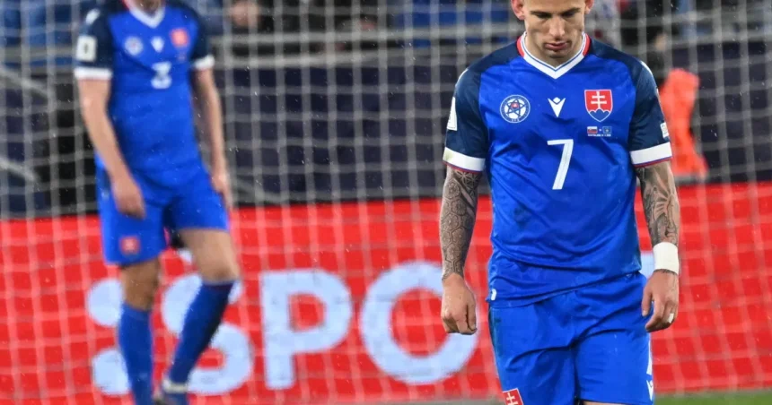 Slovenský reprezentant sa na trávniky tak skoro nevráti