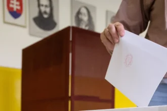 Sociálna poisťovňa: Nové pravidlá pri odmenách po voľbách