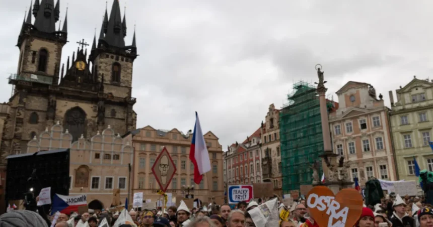 Spolok Milión chvíľok odmieta zverejnenie čísla na Babiša, prišli mu vyhrážky