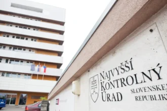 Štát je veľkorysý, ale k sebe, od občanov chce, aby šetrili