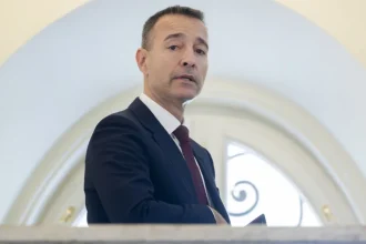 Štát znížil firmám dotácie, rozdiel doplatia samy. Kto získa peniaze na inovácie?