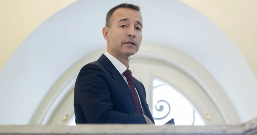 Štát znížil firmám dotácie, rozdiel doplatia samy. Kto získa peniaze na inovácie?