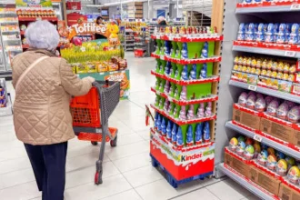 Státisíce Slovákov nemajú kde nakupovať. Štát láka obchodníkov dotáciami