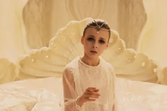 Tami Stronach z Nekonečného príbehu sa vrátila k herectvu