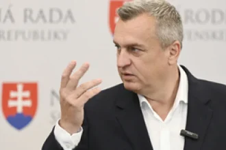 Taraba klamal a Fico celú hru prehral, tvrdí Chmelár. Danko podľa neho nemal inú možnosť
