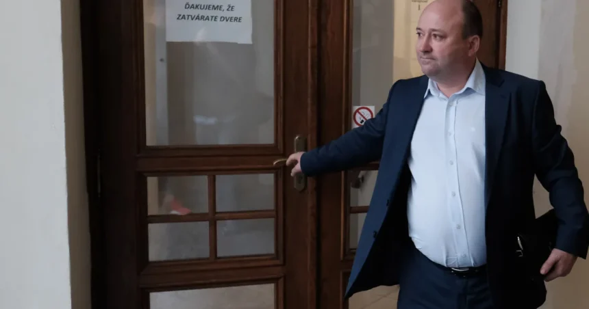 Tóth na súde vypovedal o Kočnerovi a vplyve na sudcov