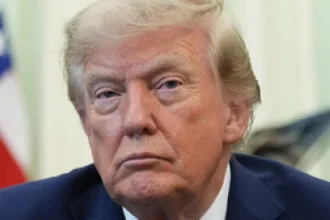 USA ponúkajú Rusku cukor a Ukrajine bič. Zelenskyj už neustupuje bezhlavo a mení taktiku