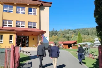Útočník zo Staškova môže skončiť v ústave, prokuratúra konala, súd má sedem dní